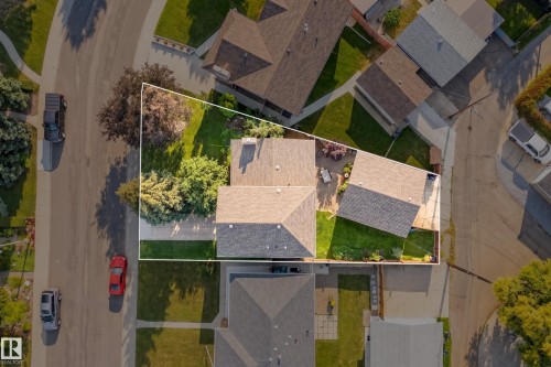 8818 161 Street Nw, Edmonton, AB 