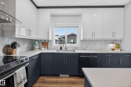 635 Meadowview Drive, Fort Saskatchewan, AB 