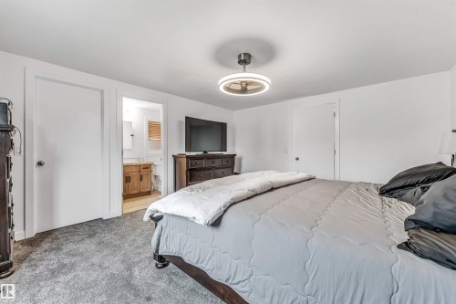 3400 Lakeview Point Northwest, Edmonton, AB - Indoor Photo Showing Bedroom