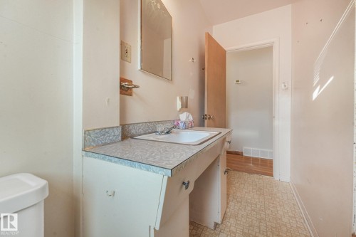 Additional content - 11507 135 Street Nw, Edmonton, AB 