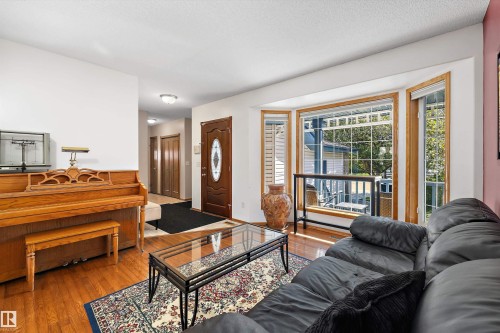 438 Hodgson Boulevard Nw, Edmonton, AB 