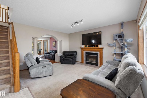 438 Hodgson Boulevard Nw, Edmonton, AB 