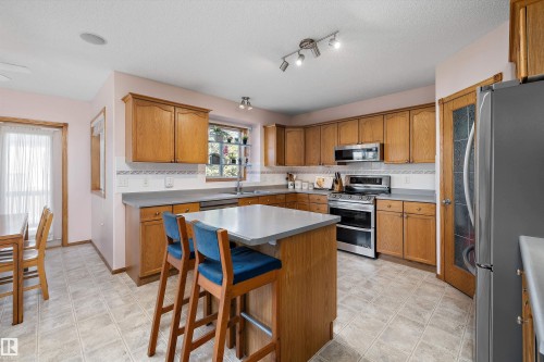 438 Hodgson Boulevard Nw, Edmonton, AB 