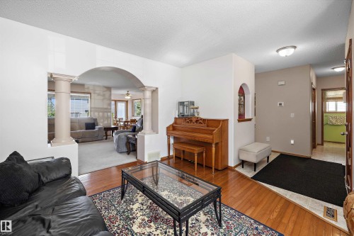 438 Hodgson Boulevard Nw, Edmonton, AB 