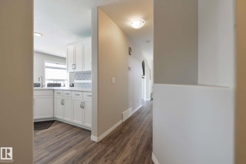 11807 171 Avenue Nw, Edmonton, AB 