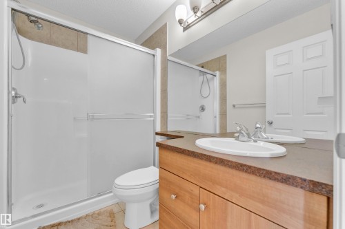 1030 177A Street Nw, Edmonton, AB - Indoor Photo Showing Bathroom