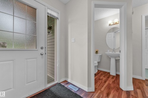 1030 177A Street Nw, Edmonton, AB - Indoor Photo Showing Other Room