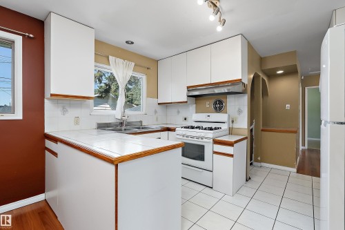 10432 50 Street Nw, Edmonton, AB 