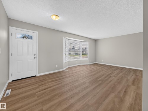 9836 169 Street Nw, Edmonton, AB 