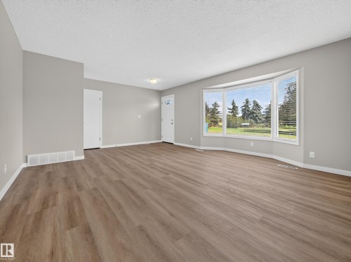 9836 169 Street Nw, Edmonton, AB 