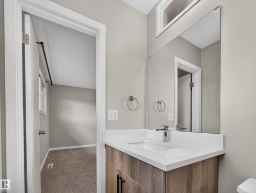 9836 169 Street Nw, Edmonton, AB 