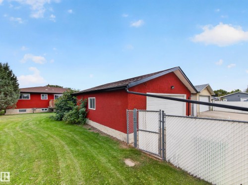 9836 169 Street Nw, Edmonton, AB 