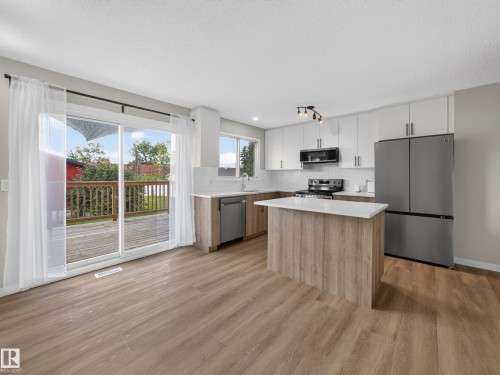 9836 169 Street Nw, Edmonton, AB 