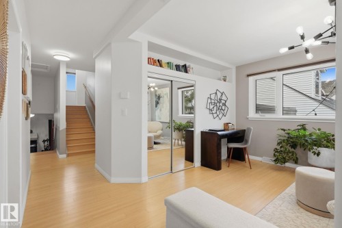 9520 95 Avenue Nw, Edmonton, AB 