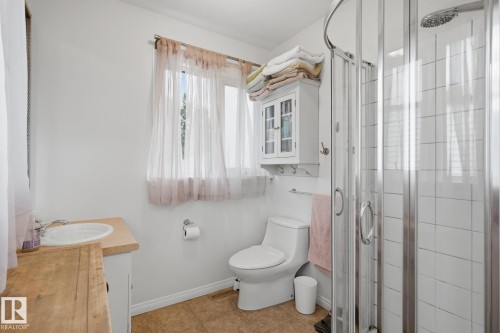9520 95 Avenue Nw, Edmonton, AB 