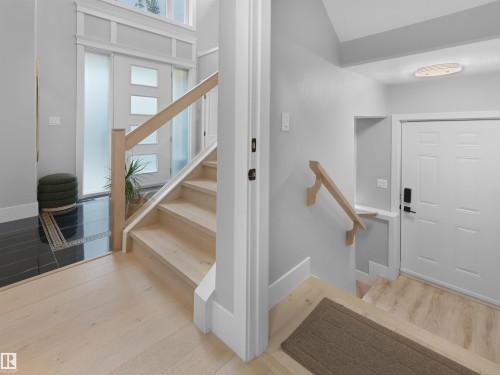 10926 72 Avenue Nw, Edmonton, AB 