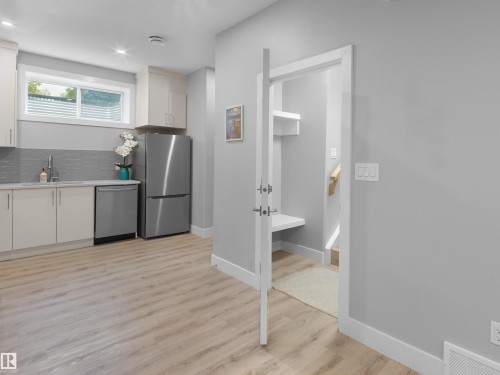 10926 72 Avenue Nw, Edmonton, AB 