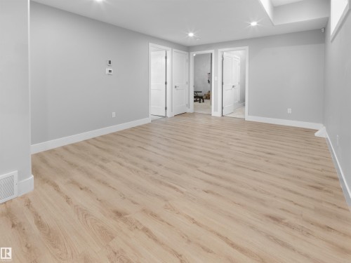 10926 72 Avenue Nw, Edmonton, AB 