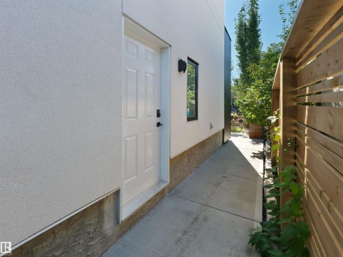 10926 72 Avenue Nw, Edmonton, AB 