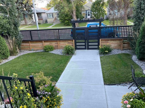 10926 72 Avenue Nw, Edmonton, AB 