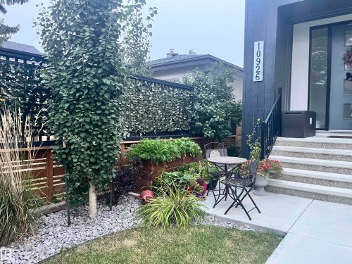 10926 72 Avenue Nw, Edmonton, AB 