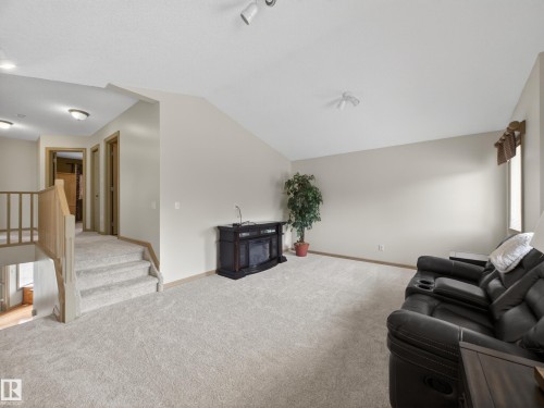 1381 Breckenridge Drive Nw, Edmonton, AB 