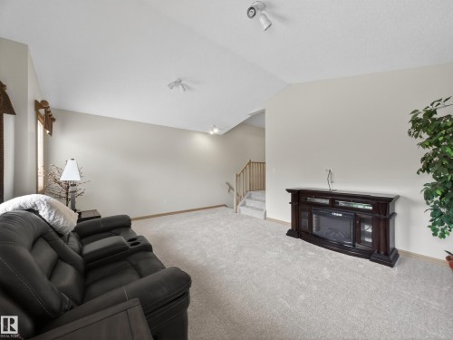 1381 Breckenridge Drive Nw, Edmonton, AB 