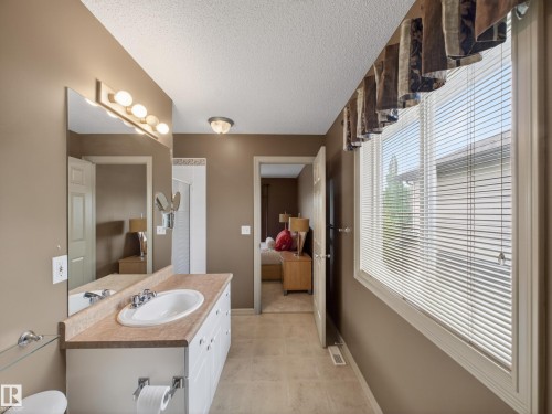 1381 Breckenridge Drive Nw, Edmonton, AB 