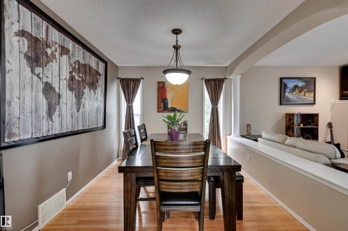 1524 Breckenridge Close Nw, Edmonton, AB - Indoor