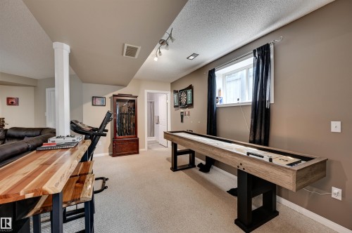 1524 Breckenridge Close Nw, Edmonton, AB - Indoor Photo Showing Other Room