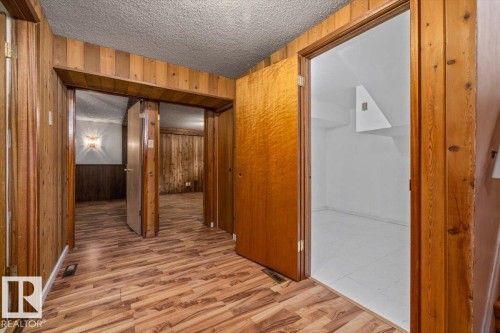 11516 44 Avenue Nw, Edmonton, AB 