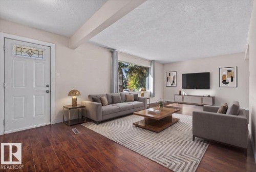 11516 44 Avenue Nw, Edmonton, AB 