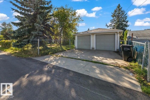 11516 44 Avenue Nw, Edmonton, AB 