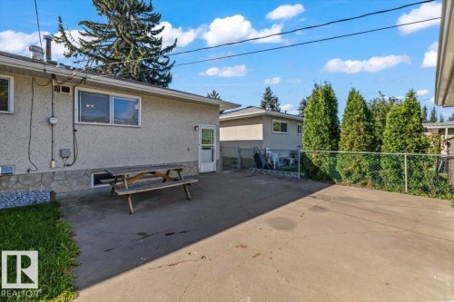 11516 44 Avenue Nw, Edmonton, AB 