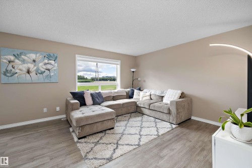 4616 191 Street Nw, Edmonton, AB 