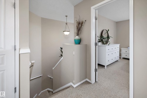 4616 191 Street Nw, Edmonton, AB 