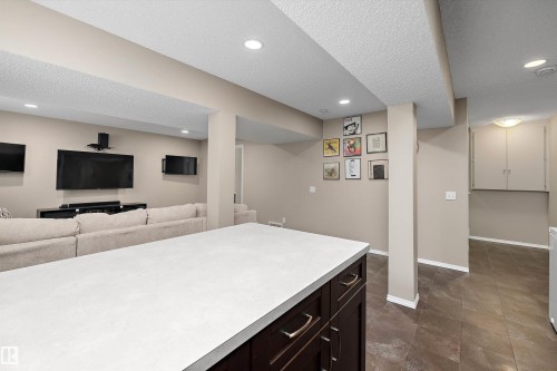 4616 191 Street Nw, Edmonton, AB 
