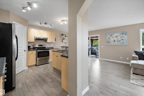 4616 191 Street Nw, Edmonton, AB 