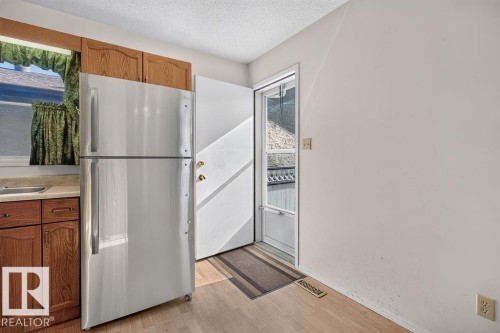 7423 188 Street Nw, Edmonton, AB 