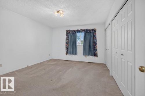 7423 188 Street Nw, Edmonton, AB 