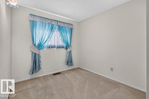 7423 188 Street Nw, Edmonton, AB 