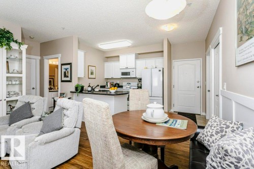 #323 16807 100 Av Nw, Edmonton, AB 