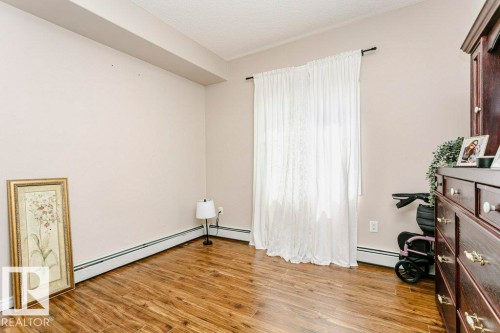 #323 16807 100 Av Nw, Edmonton, AB 