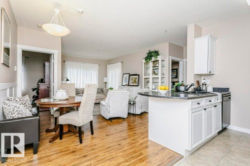 #323 16807 100 Av Nw, Edmonton, AB 