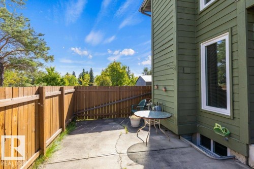 16919 95 Street Nw, Edmonton, AB 
