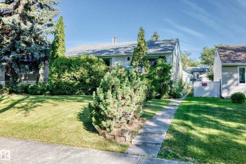 10528 128 Avenue NW  Edmonton, AB T5E 0J3