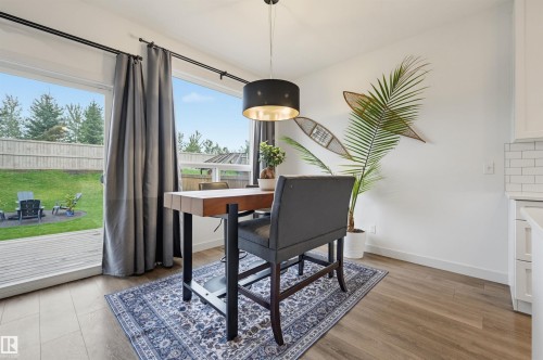 22434 99A Avenue Nw, Edmonton, AB - Indoor Photo Showing Dining Room