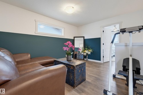 22434 99A Avenue Nw, Edmonton, AB - Indoor
