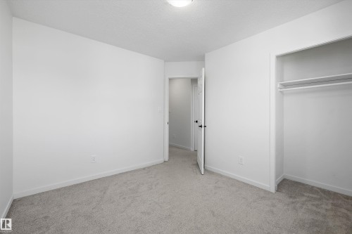 11822 47 Street Nw, Edmonton, AB 