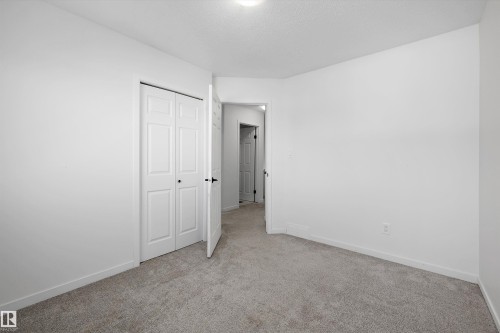 11822 47 Street Nw, Edmonton, AB 